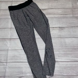 Victoria’s Secret Pink Yoga Leggings